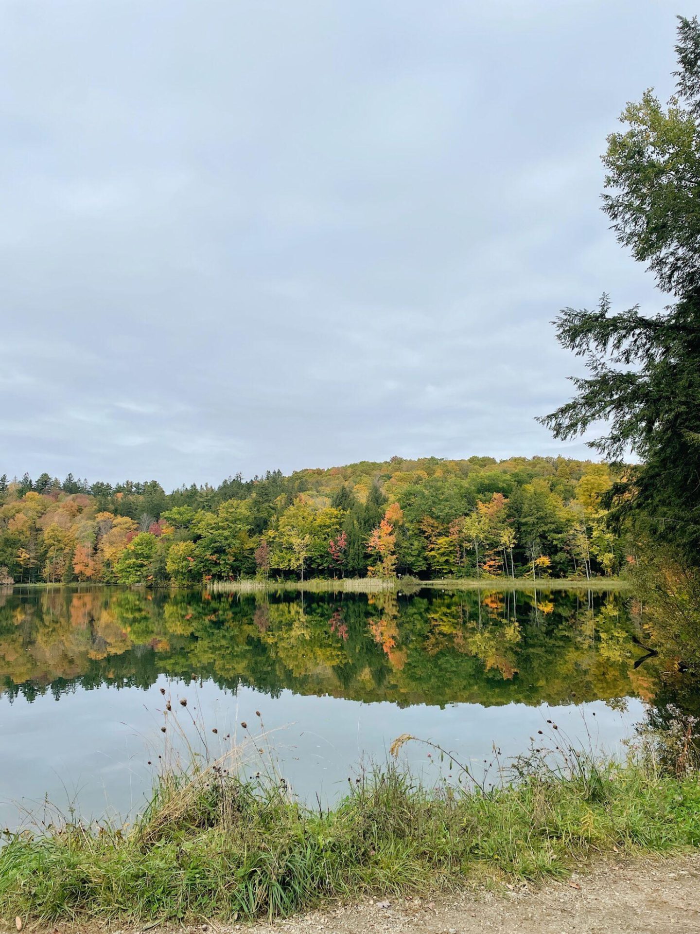 The Pogue - Best Hikes in Vermont for Fall