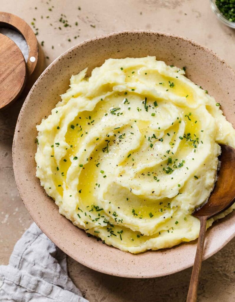 Creamy Mashed Potatoes | Easy Thanksgiving Recipes