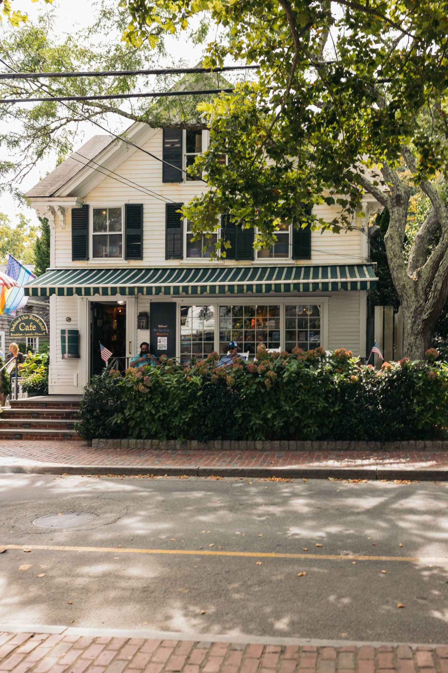 edgartown bookstores