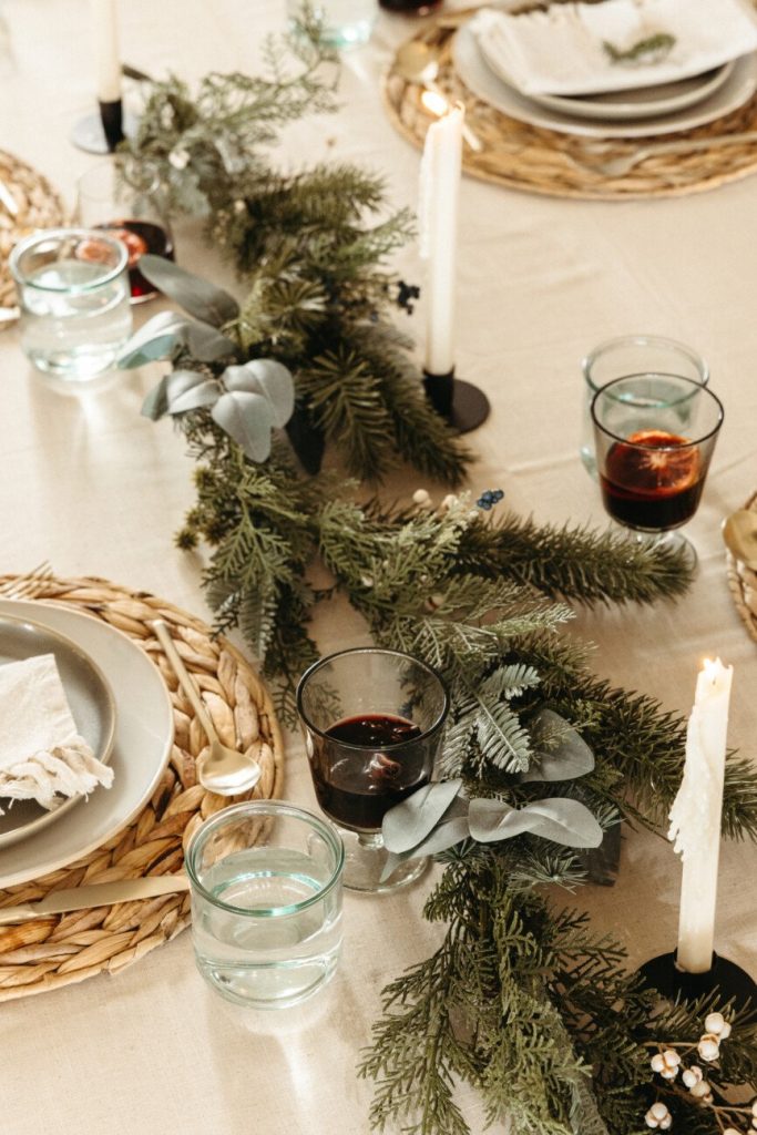 Christmas Day Table Decoration Ideas to Inspire You