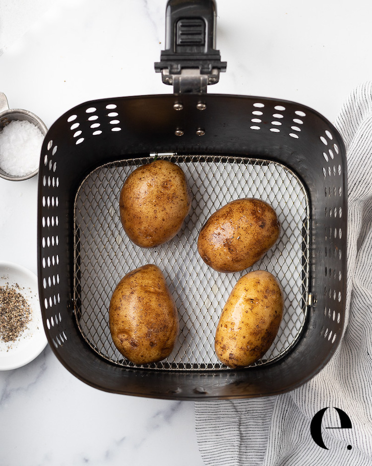 Air Fryer Baked Potatoes