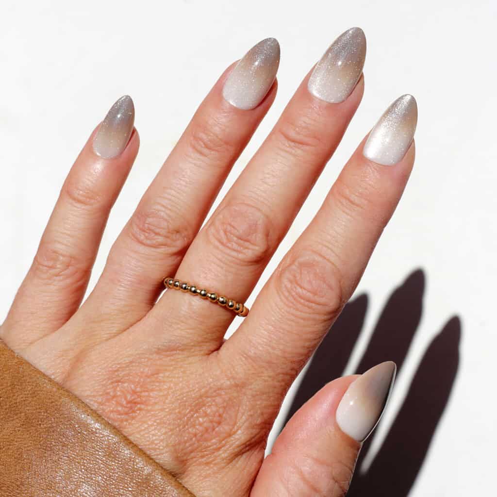 ombre brown and white fall nails cat eye